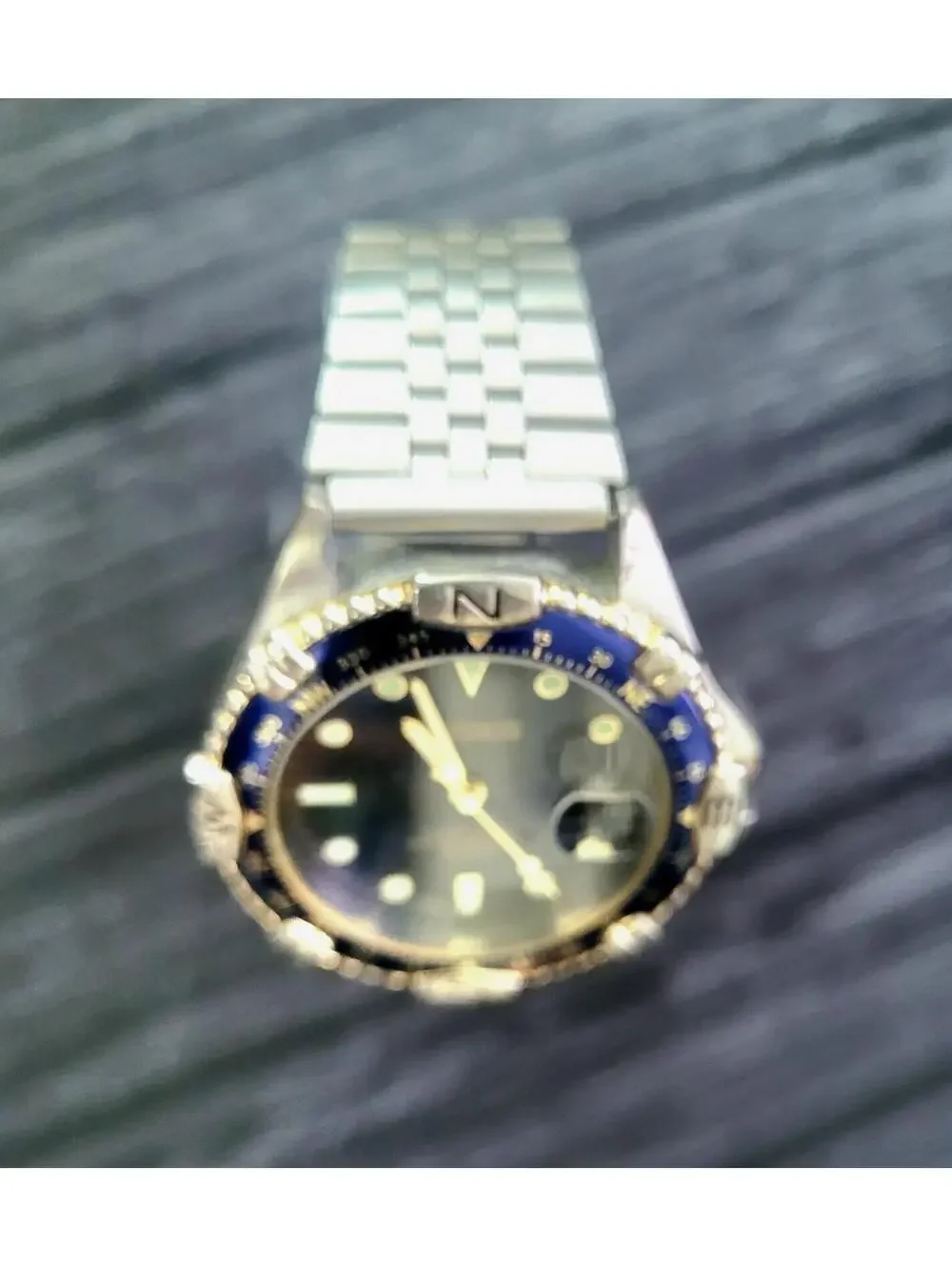 Vintage Collectable Benrus Compass‎ Dive Dress Watch BNW701